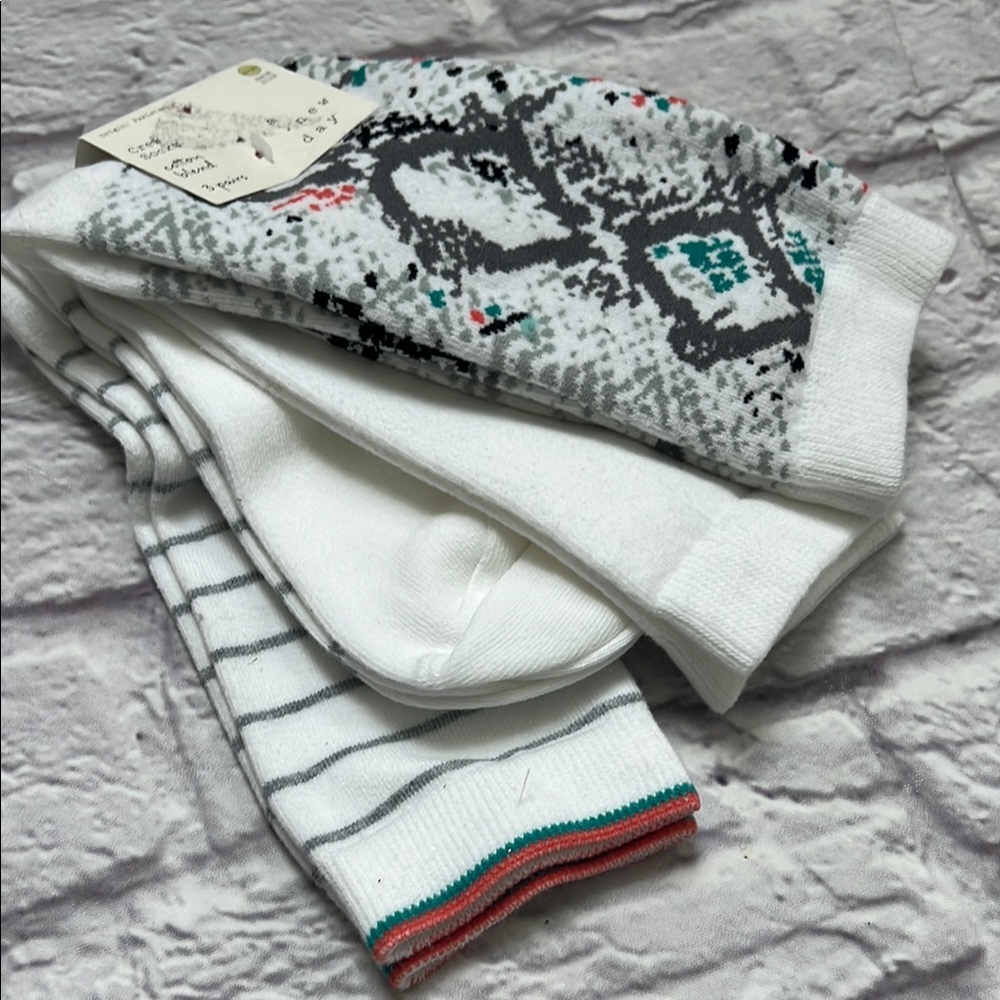 Crew socks set of three pairs woman’s